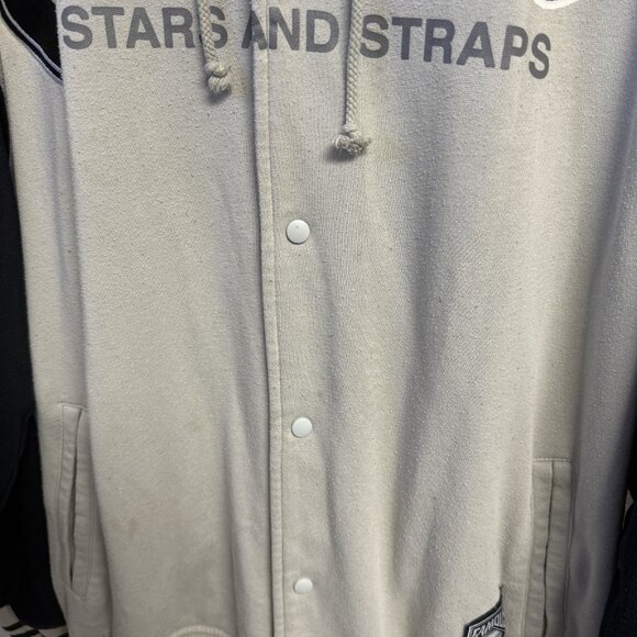 Vintage Famous Stars & Straps Hoodie Sweatshirt Mens XL 27x29 Y2K Gray Snap - Picture 4 of 16